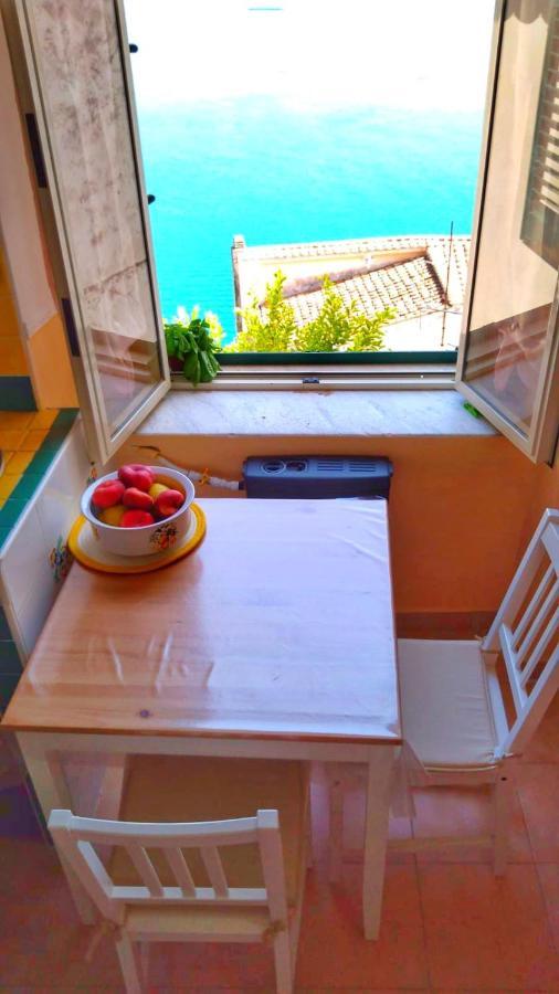 Villa Spicchio Di Mare -Vista Mare- à Vietri Extérieur photo